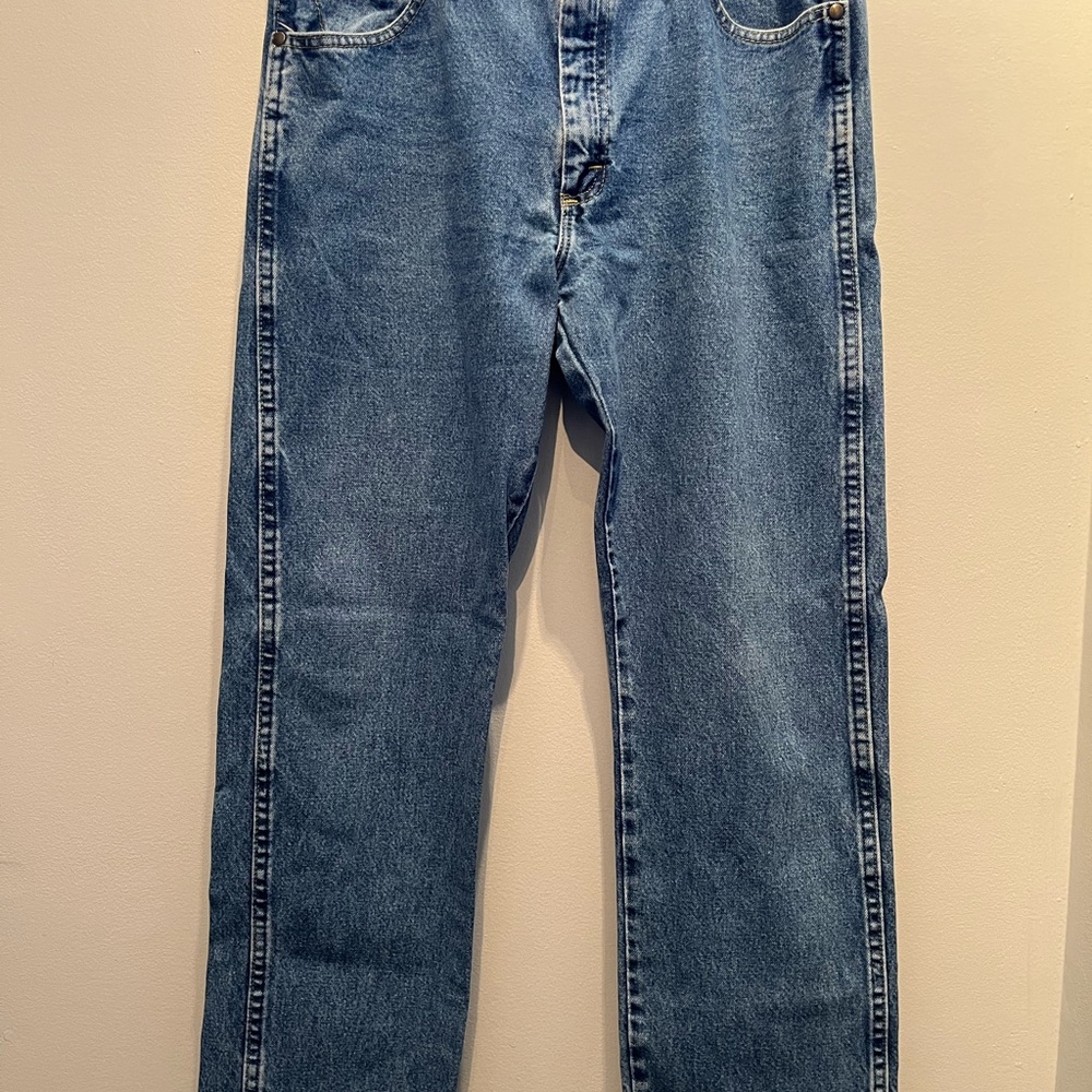 Wrangler Men's Classic Denim Straight Jeans George Strait Collection